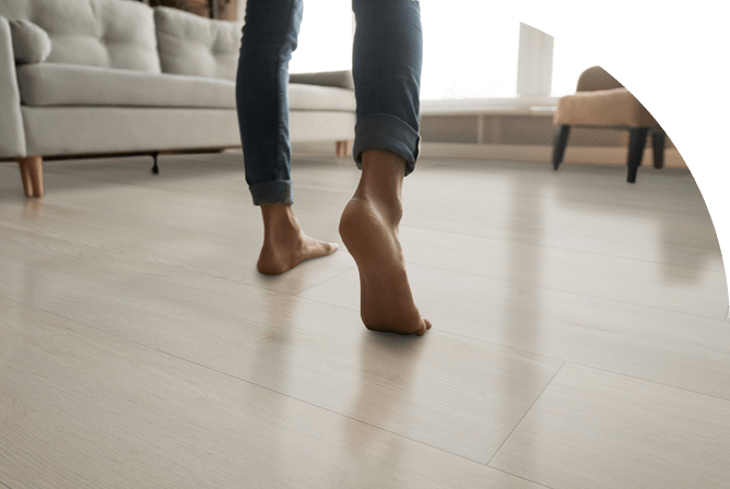 Cali Dawn Patrol Vinyl Flooring being comfortably walked on by a barefoot homeowner