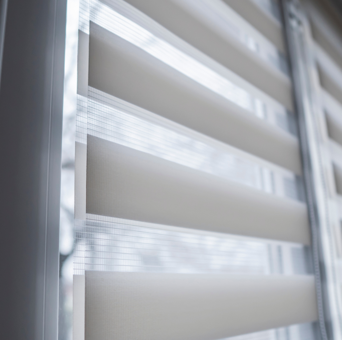 a picture of window blinds
