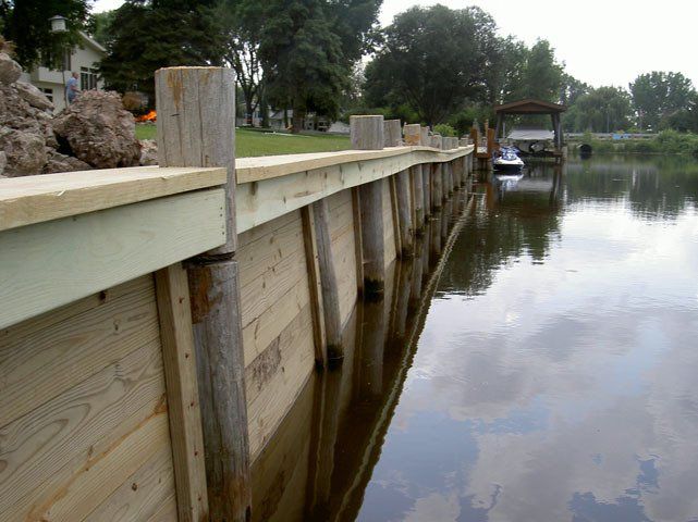 Seawall Zoomed In | Fremont, WI | Seawall Solutions