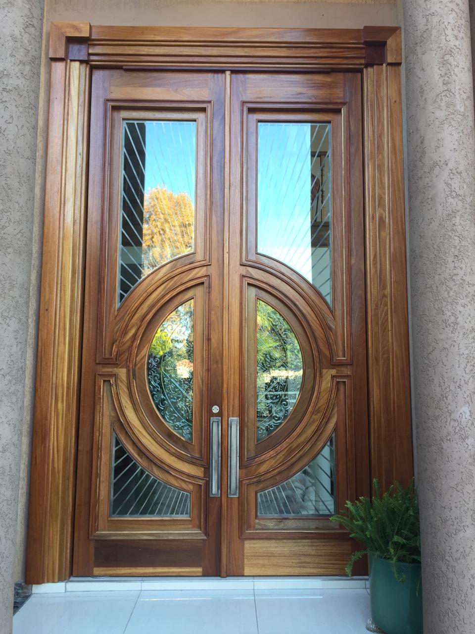 Grapedoor Custom Made Glass Doors