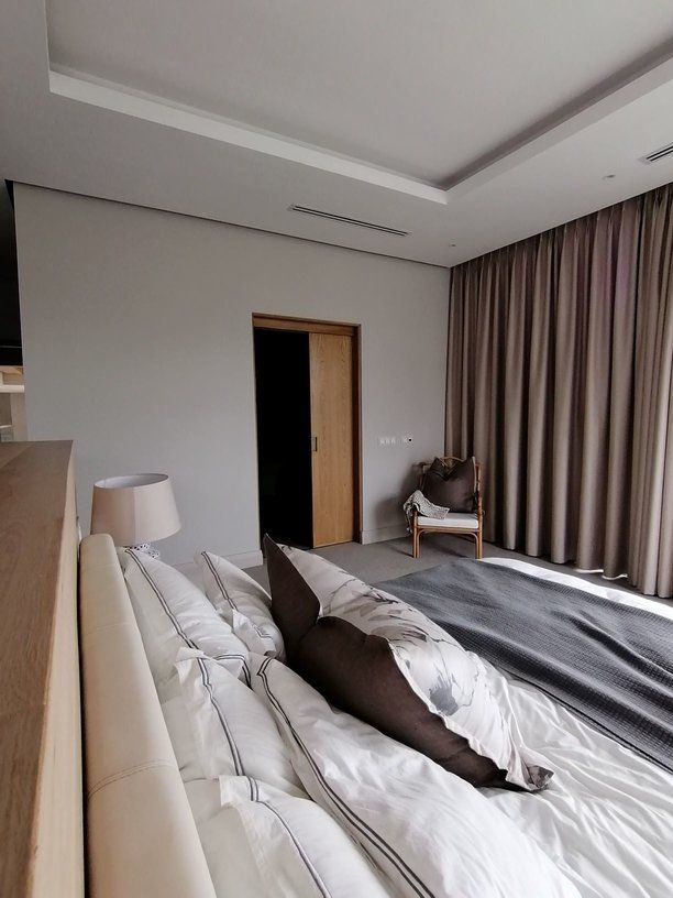 Veneer Cavity Door by Grapedoor