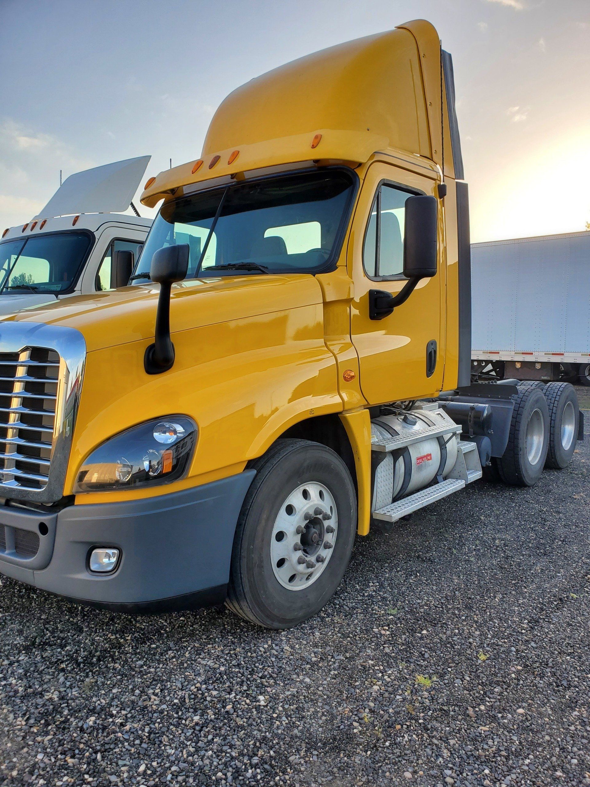 White Vans — Troutdale, OR — Interstate Truck Repair