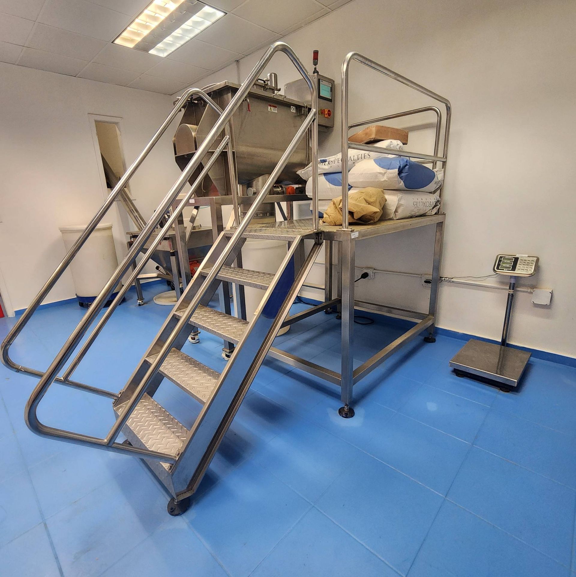 Lot 131 - Stainless Steel Platform With Stairs