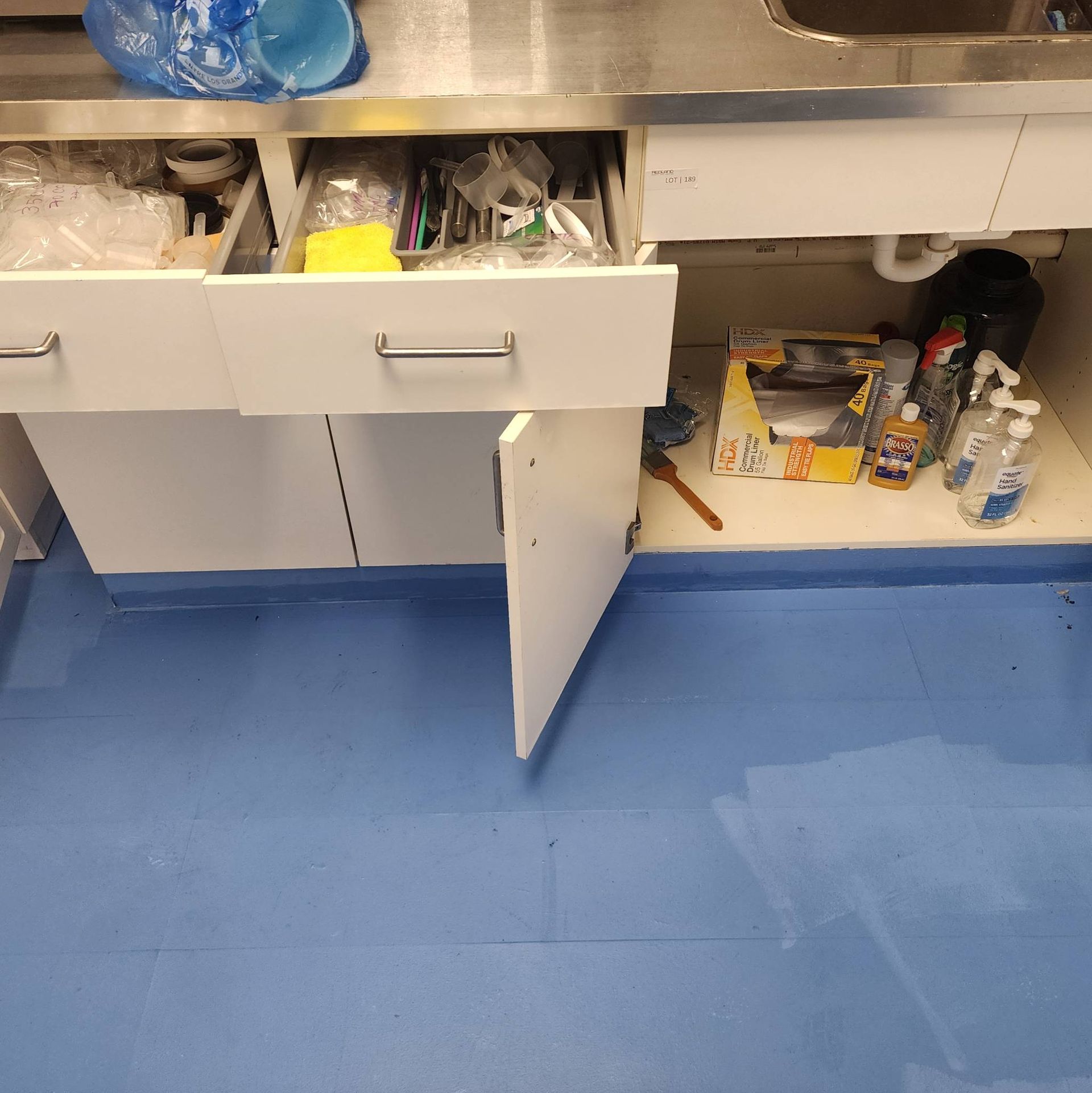 Lot 189 - All Contents Shown in Cabinet