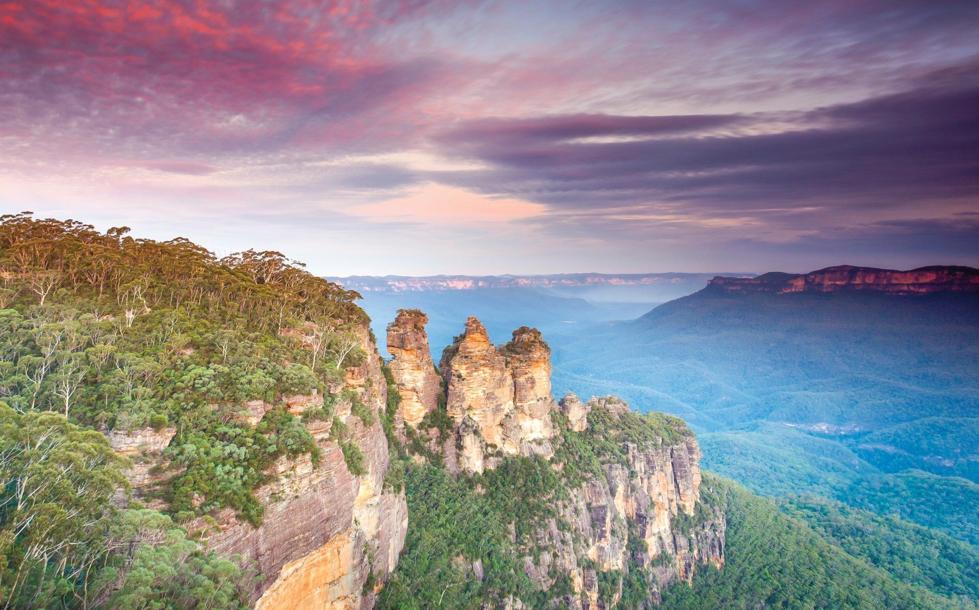 blue mountains