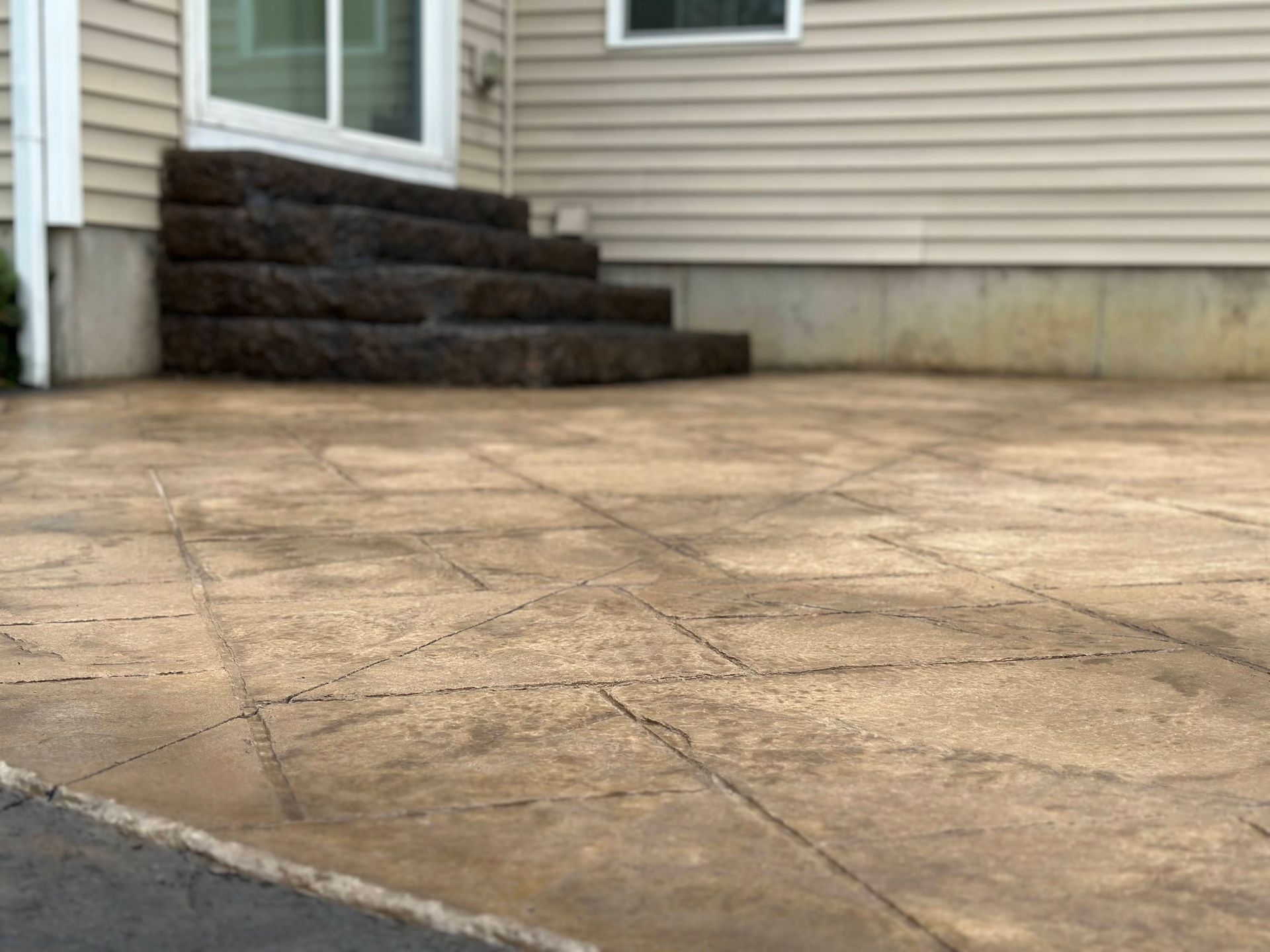 Outside Concrete Floor - Syracuse, NY- Distinctive Stone and Concrete