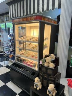 Commercial Refrigerated Cooler repaired – part of John’s Heating, Cooling, and Appliance Repair’s reliable Commercial Refrigeration Repair service for restaurants and commercial kitchens.