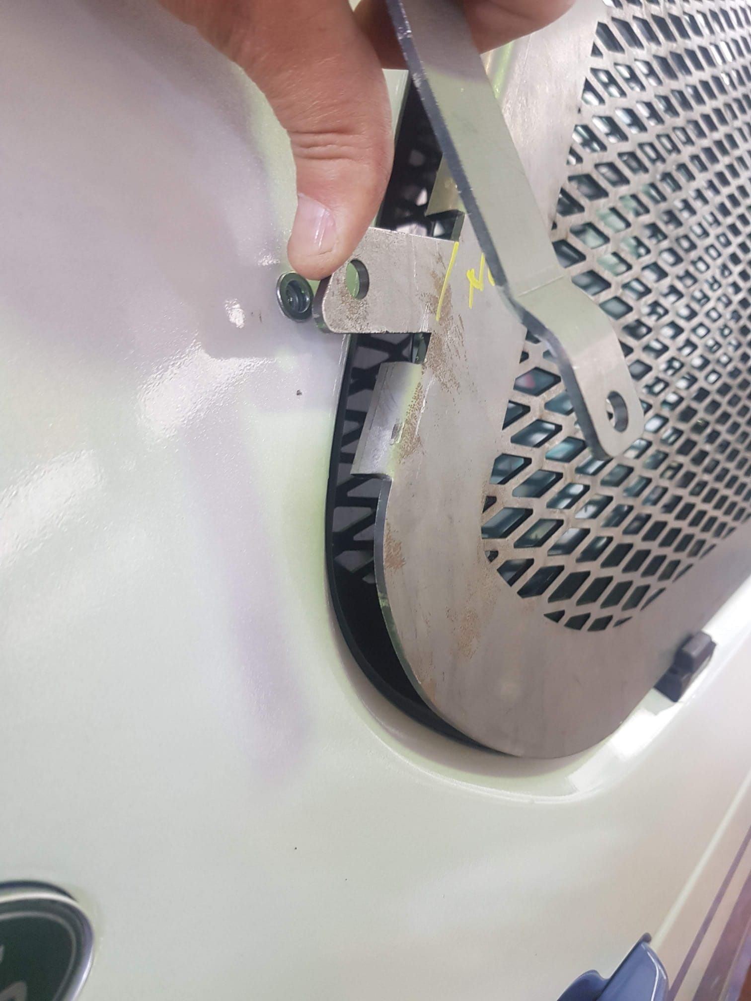 allestimento veicoli anti sommossa 07