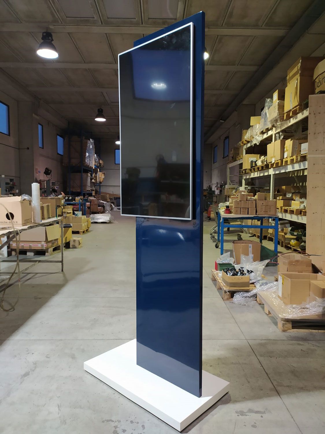 porta monitor slim 06