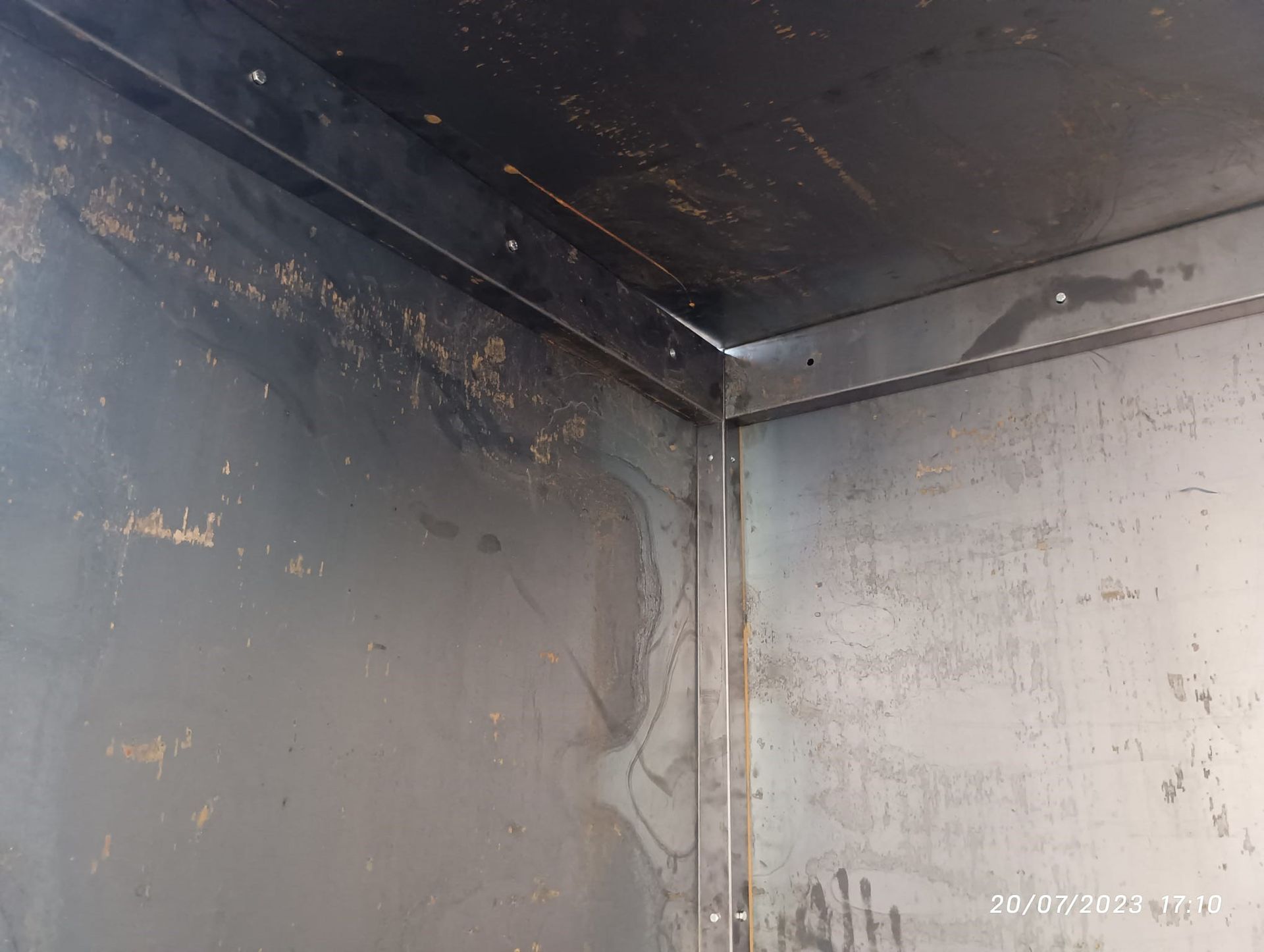 scenografia stiva di una nave 03