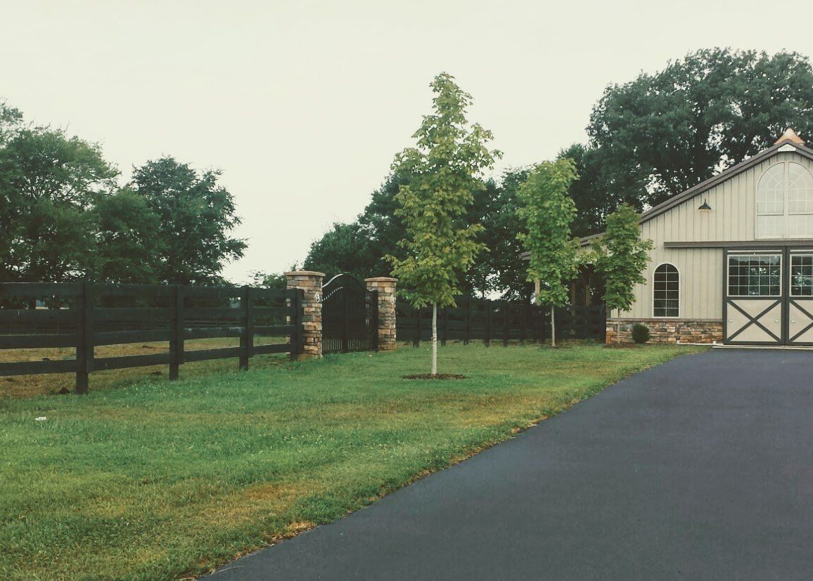 Fencing Bowling Green, KY Newcastle Fence