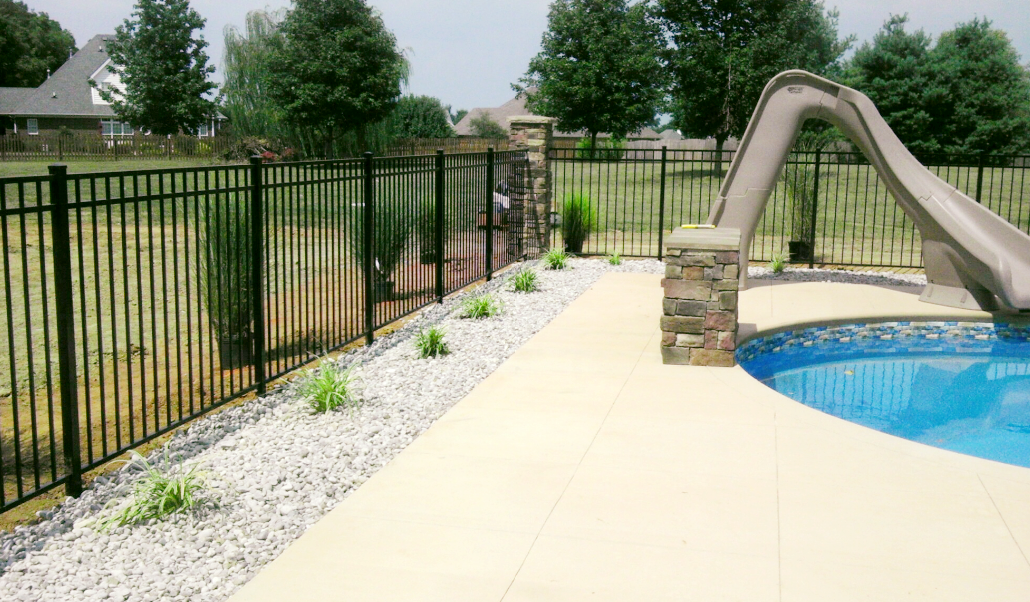 Fencing Bowling Green, KY Newcastle Fence