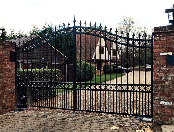 Custom Built Gates – Columbus, GA - United Fence Company