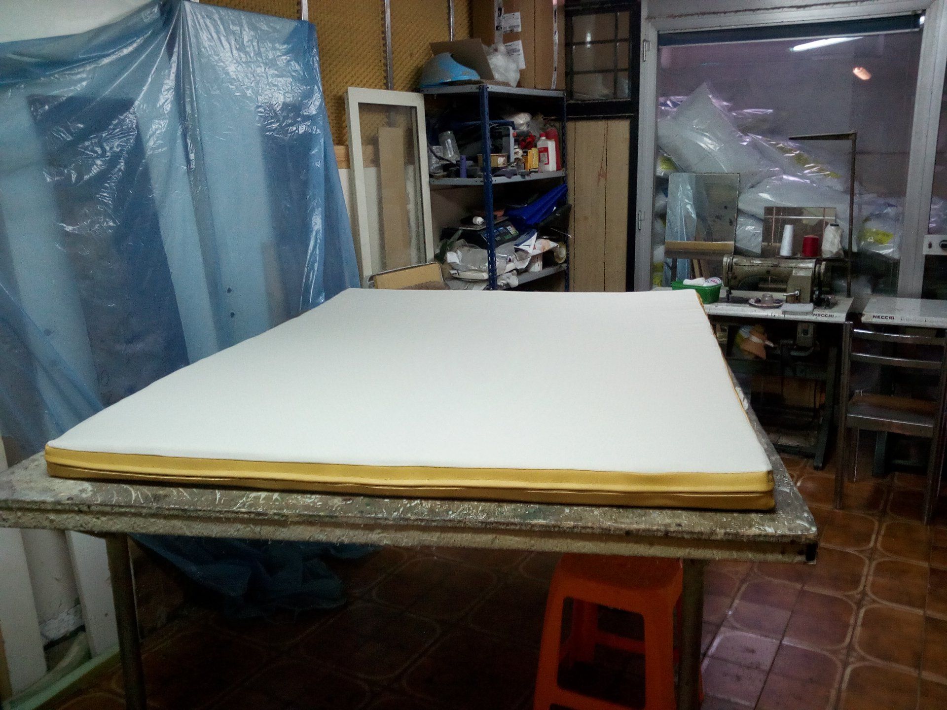 Materasso doppio sottile in lattice