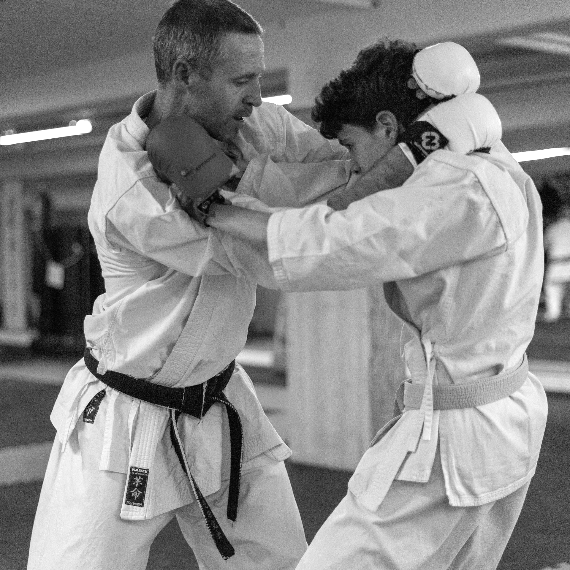 Karate Kampfsport Kampfkunst Thun Spiez Martialarts Sparring