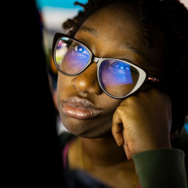 Woman with poor circulation feeling sluggish at work