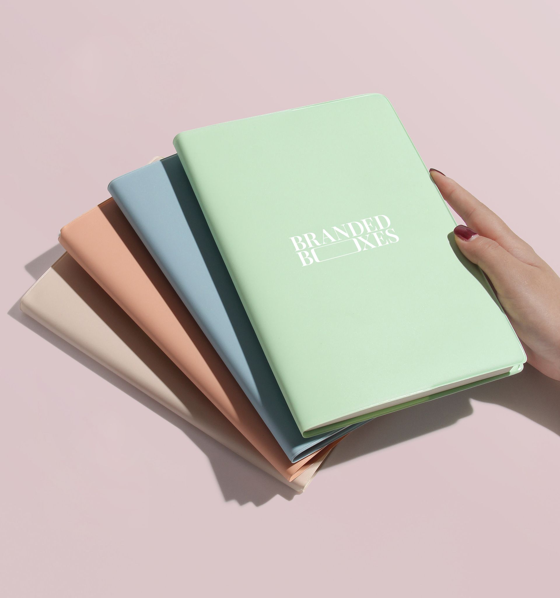 Pre-made & bespoke gift boxes for brands and agencies. 