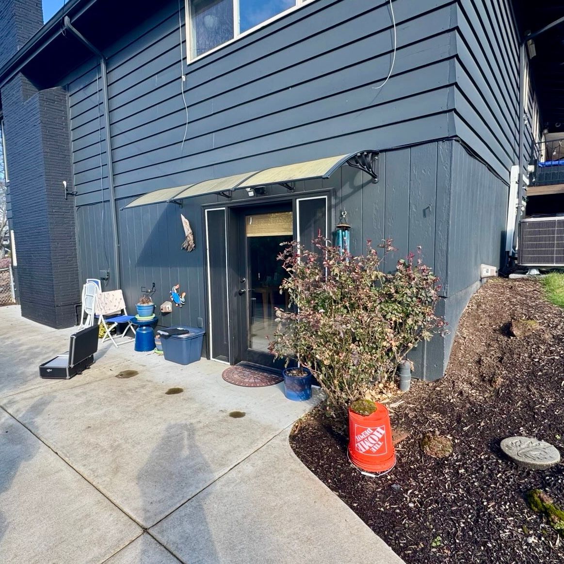 Before Crown Patio Covers installed a black Shed Style patio cover in Northwest Portland