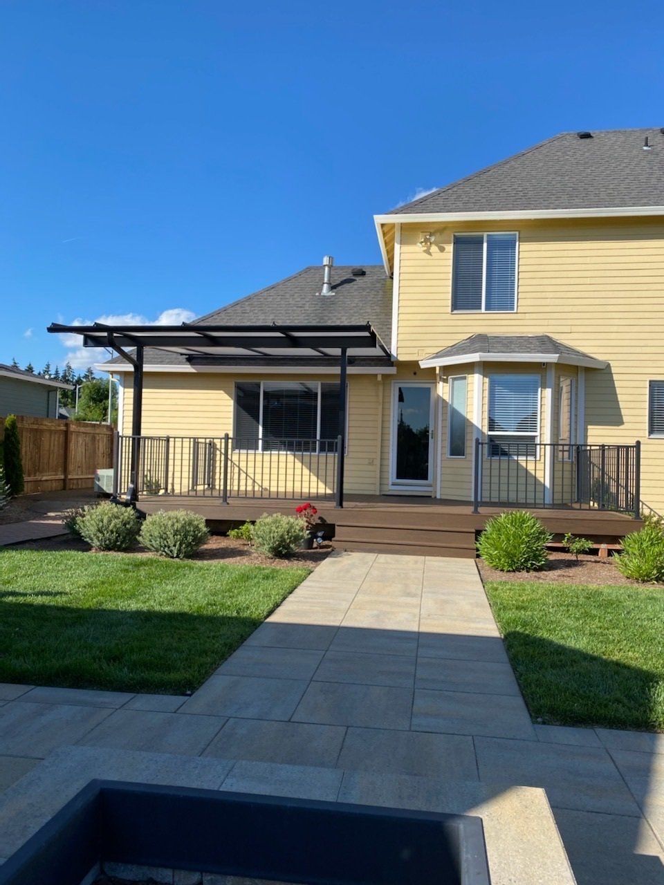 Patio Cover in Portland Oregon Installed with  Acylite Acrylic Roof