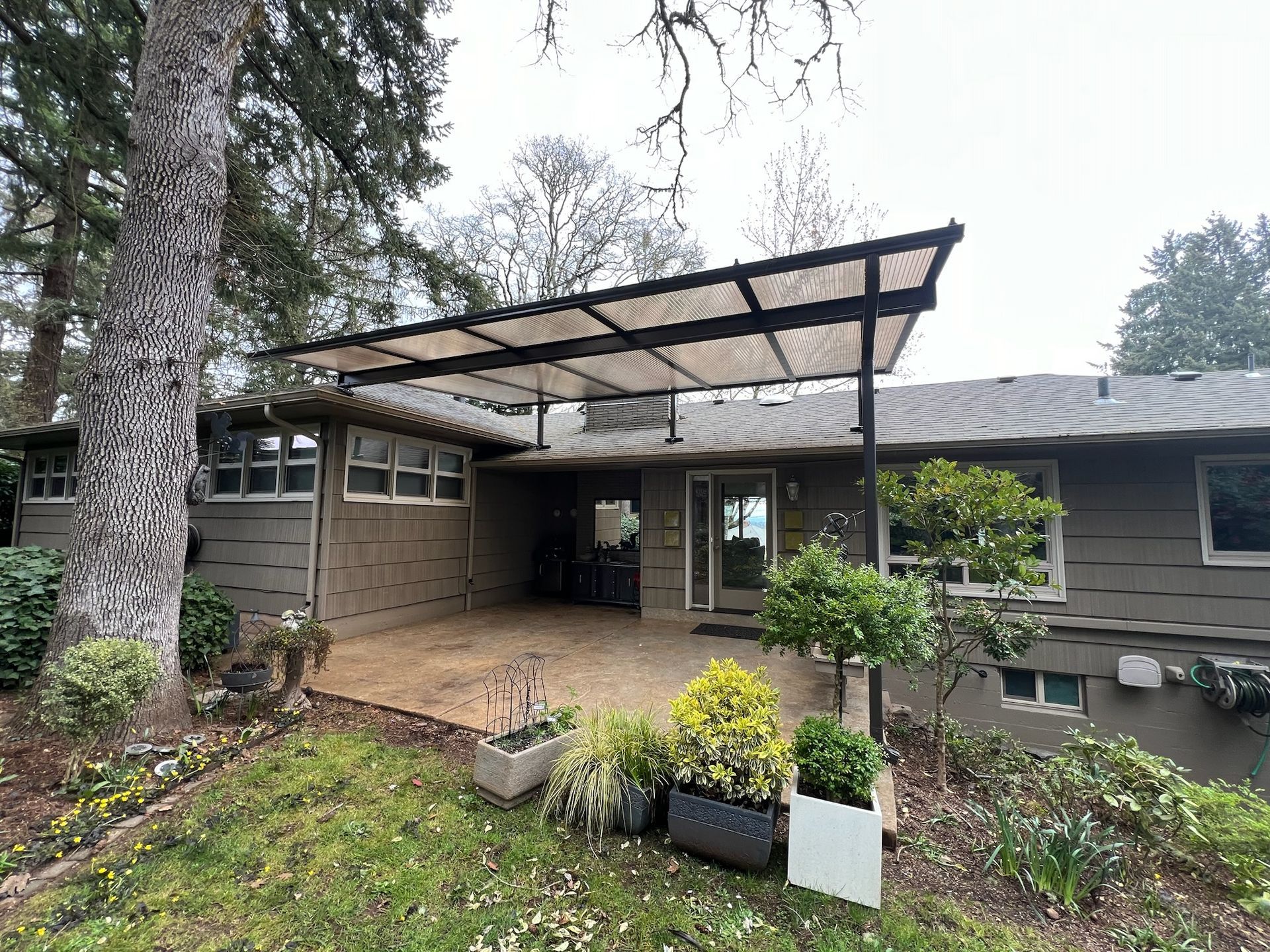 West Salem Oregon Patio Cover Project - Raised Cover in Bronze with Acrylite acrylic top by Crown Patio Covers LLC