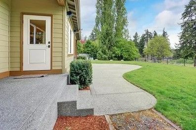 backyard concrete sidewalk