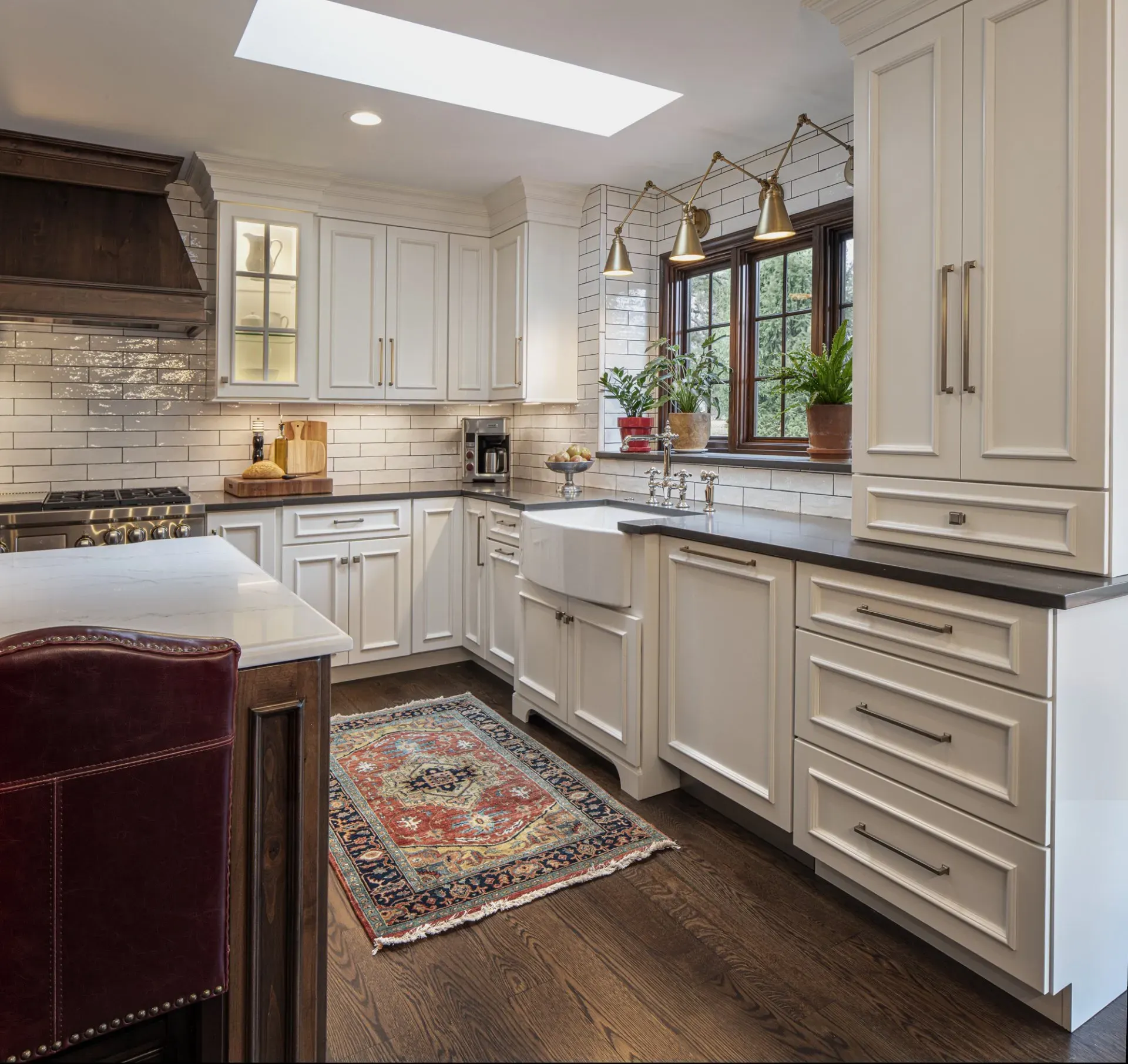 Kitchen with carpet | St. Louis, MO | Perspective Cabinetry & Design