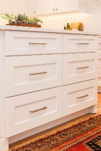 Shaker-style kitchen cabinets | St. Louis, MO | Perspective Cabinetry & Design