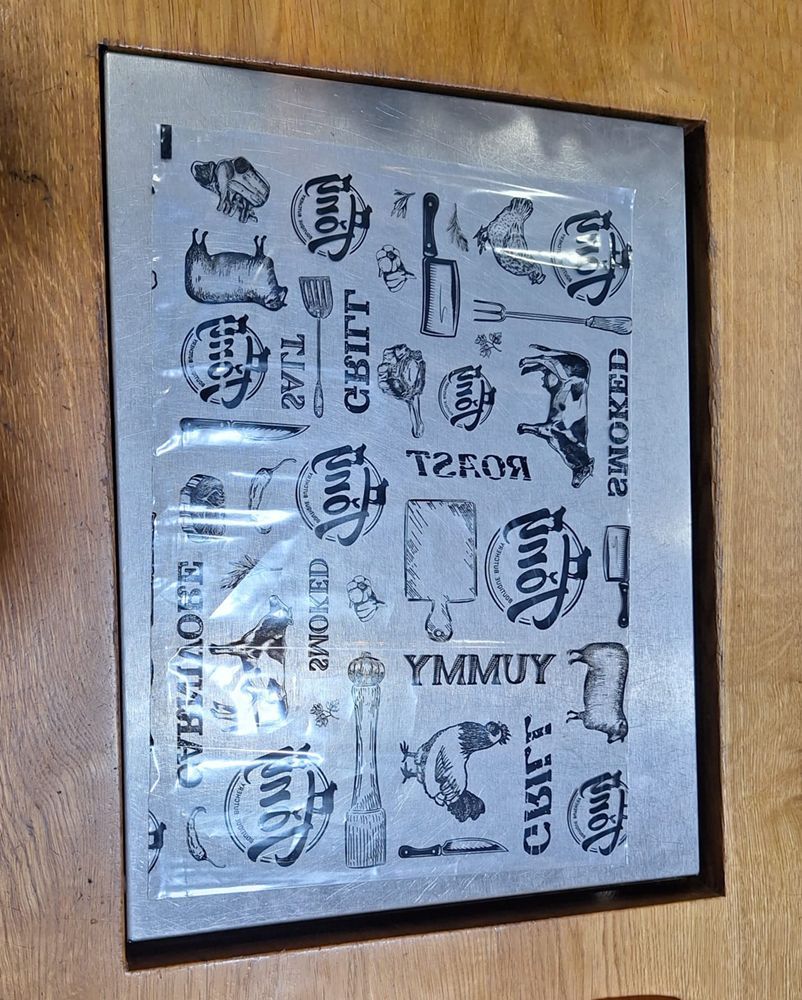 נייר פרגמנט ממותג