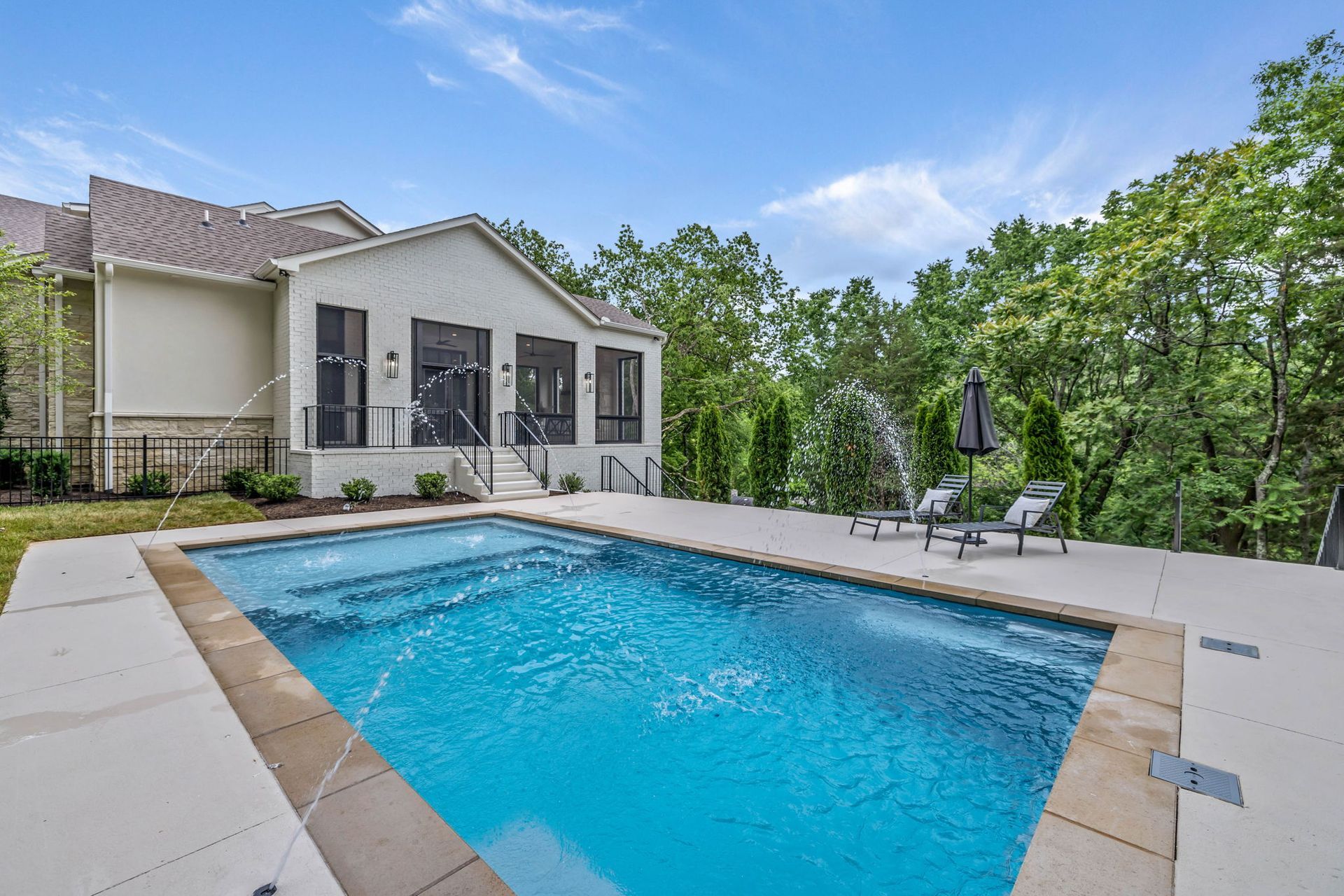 luxury swimming pools in nashville