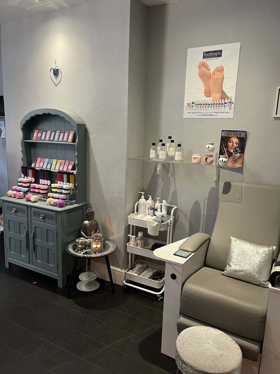 love your body by Helen Salon view 3