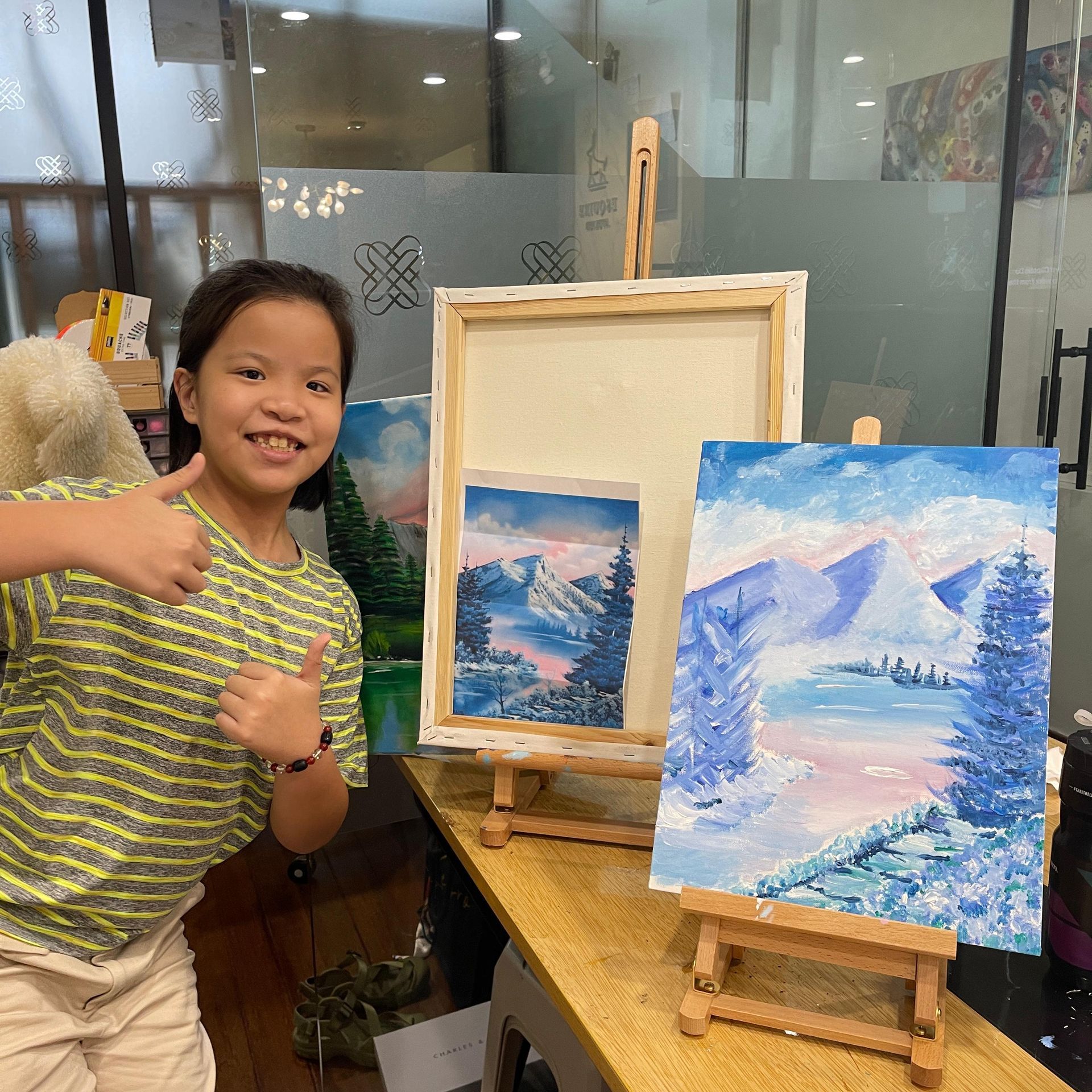 Happy artist, happy kid