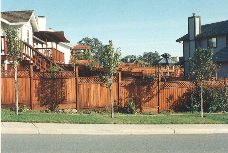 custom  wood fencing with lattice
