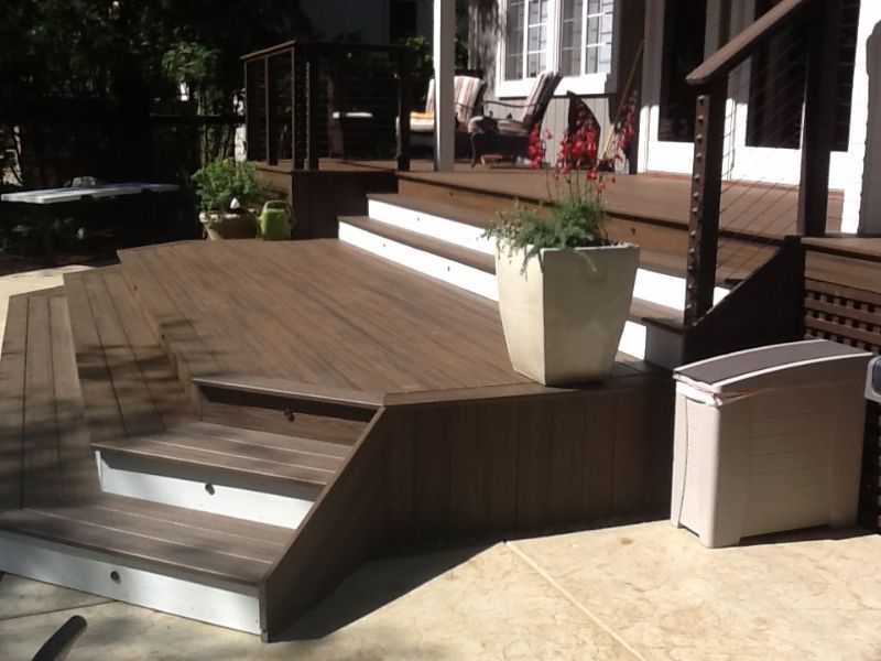 two tier porch with white accent steps