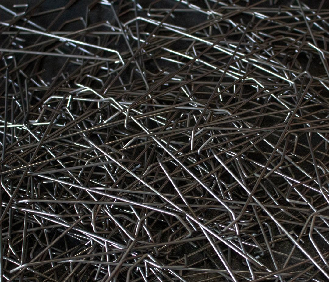 feltani reti, ganci metallici su misura, lavorazioni personalizzate