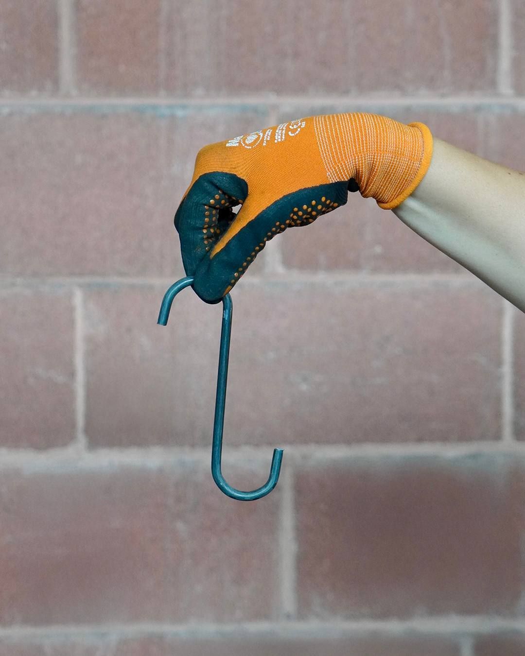 feltani reti, ganci metallici su misura, lavorazioni personalizzate