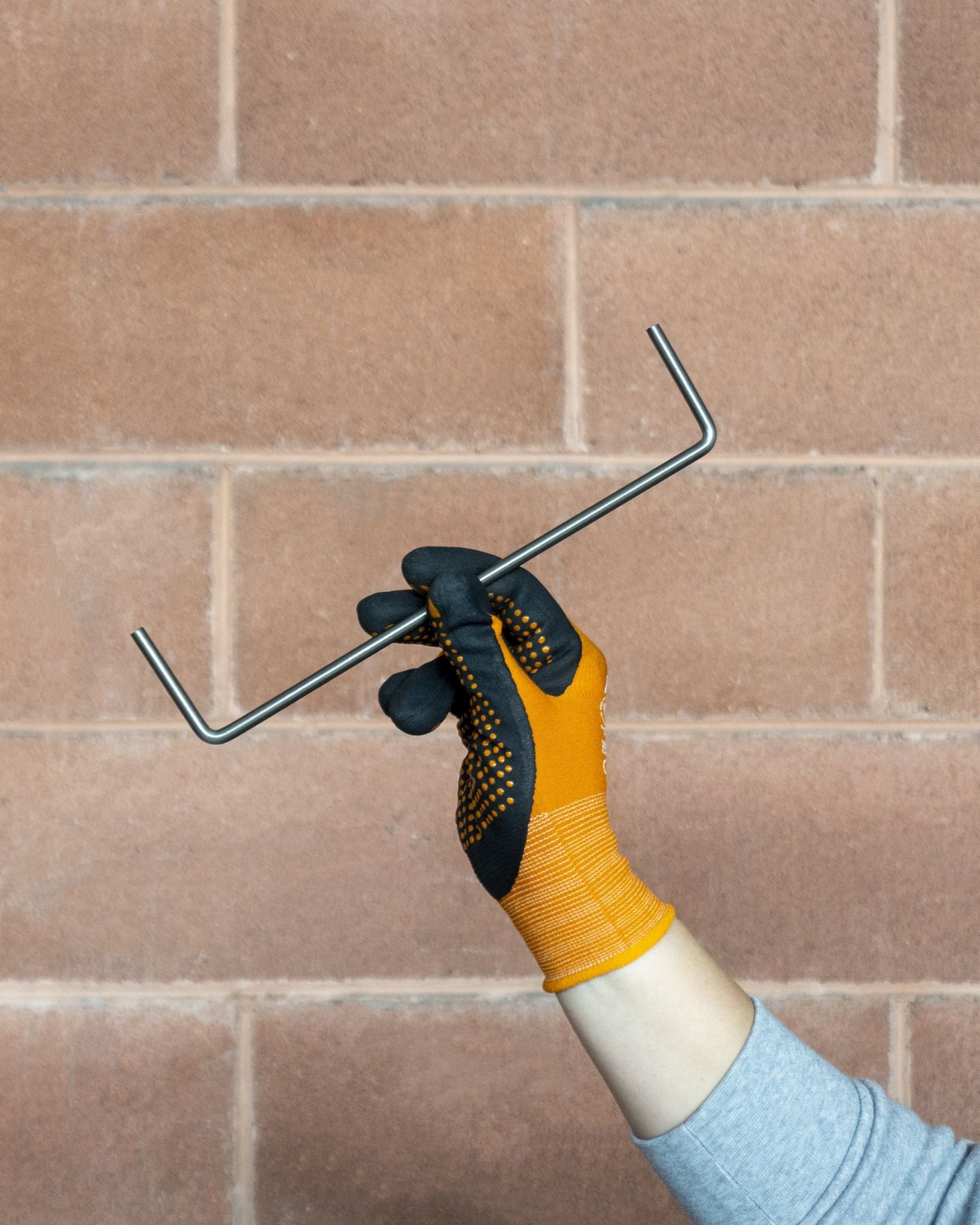 feltani reti, ganci metallici su misura, lavorazioni personalizzate