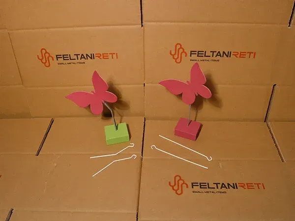 feltani reti, ganci metallici su misura, lavorazioni personalizzate