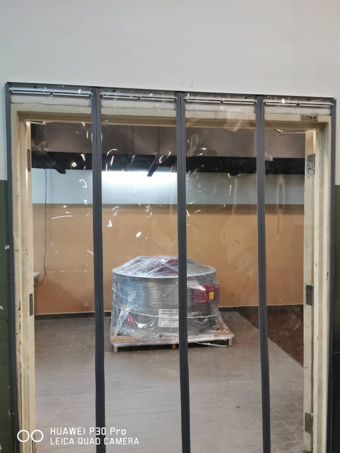 MAGNETIC PVC CURTAIN