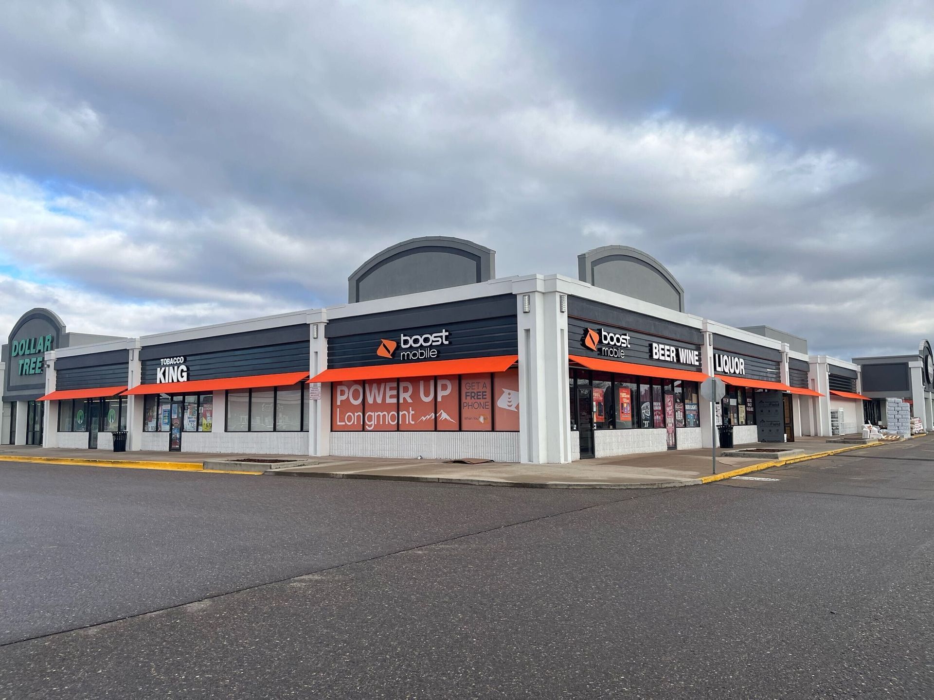 LSE - Shopping Centers & Retail - Horizon Park Shopping Center