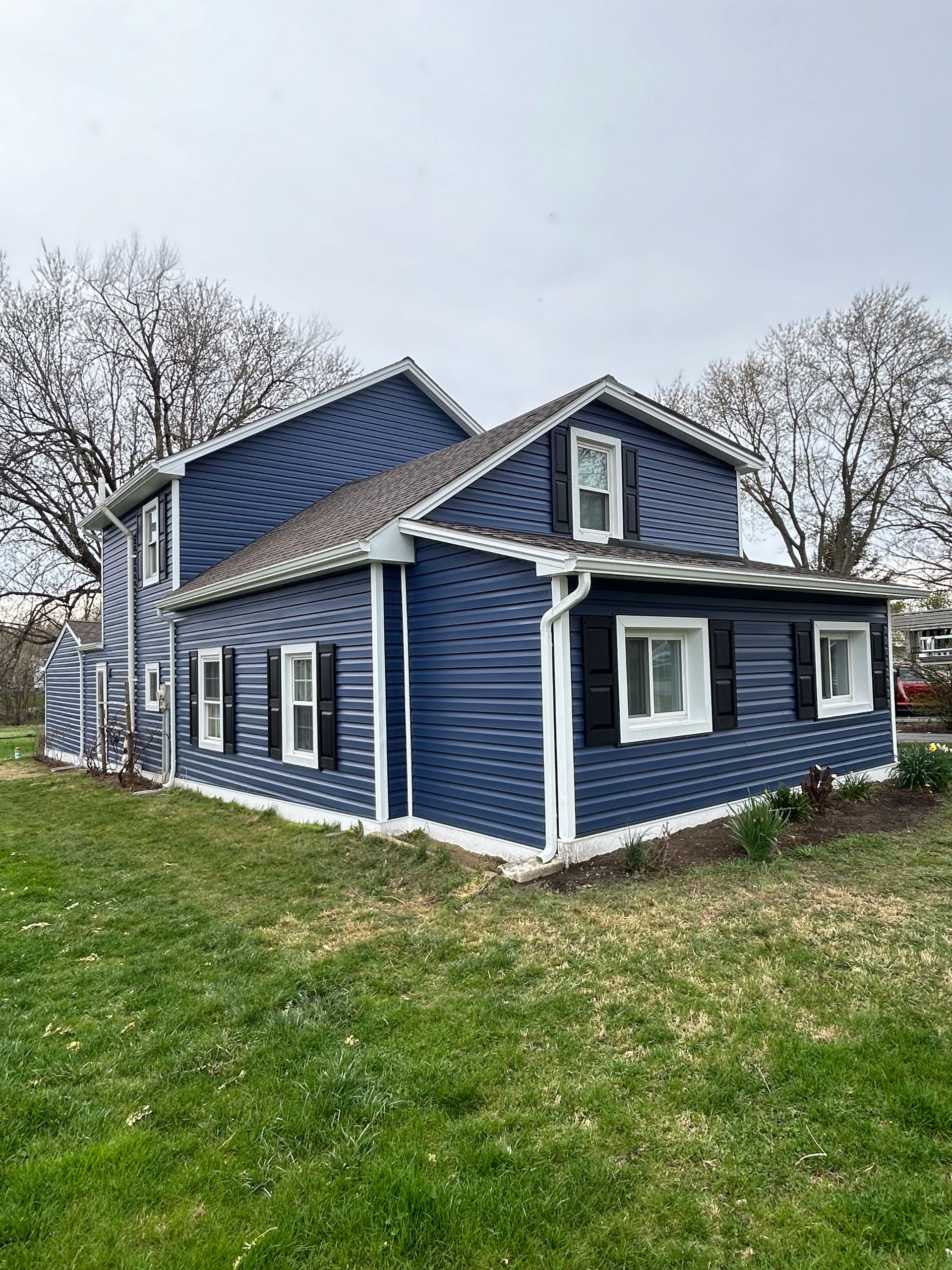 James Hardie Siding installation on house near West Chester, PA by DreamAway Exteriors