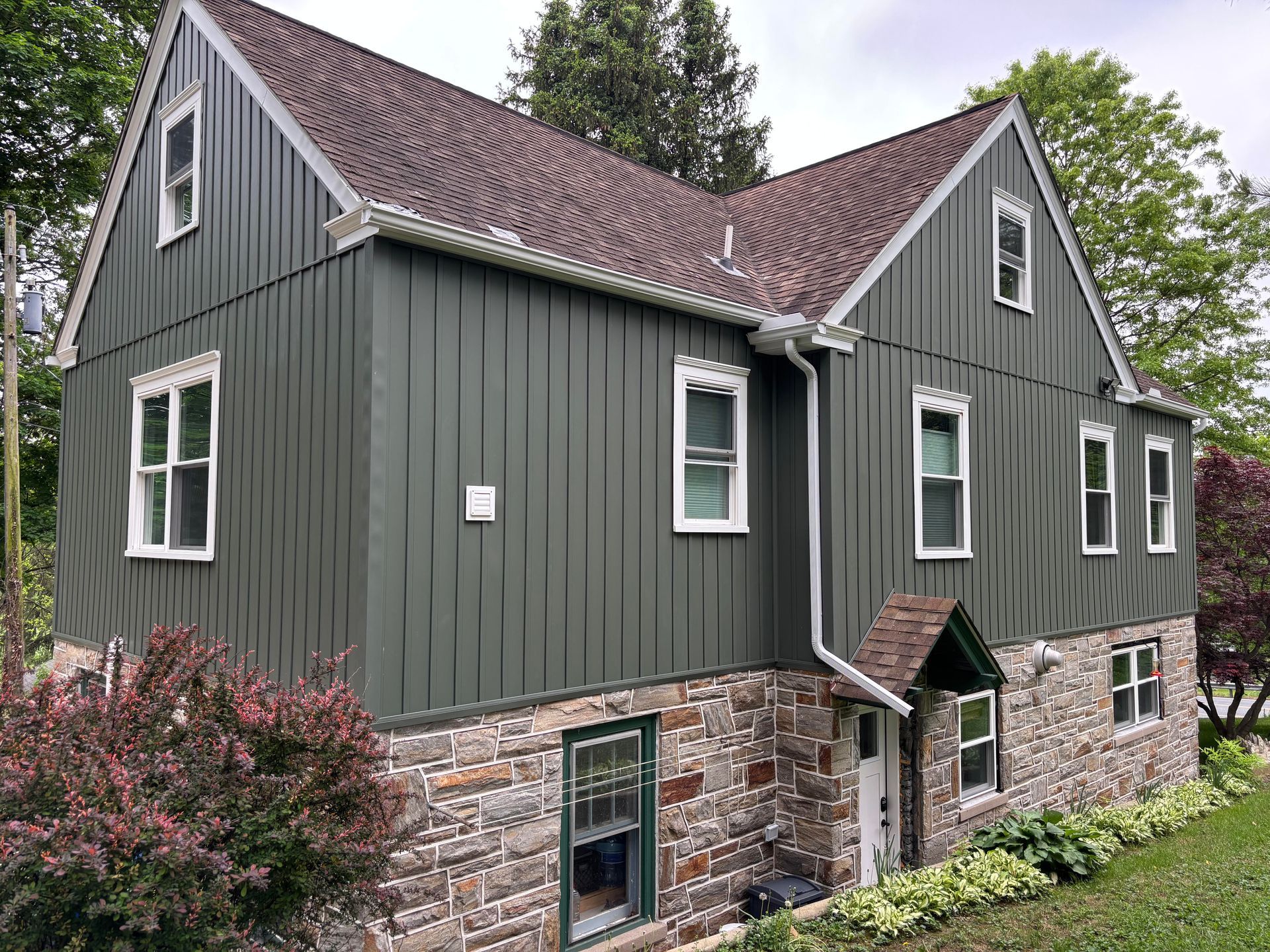 Custom James Hardie siding on a home in Chester County, PA