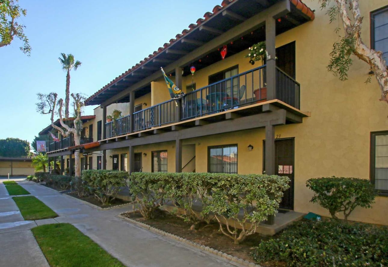 Exterior | Rancho Yorba Apartments