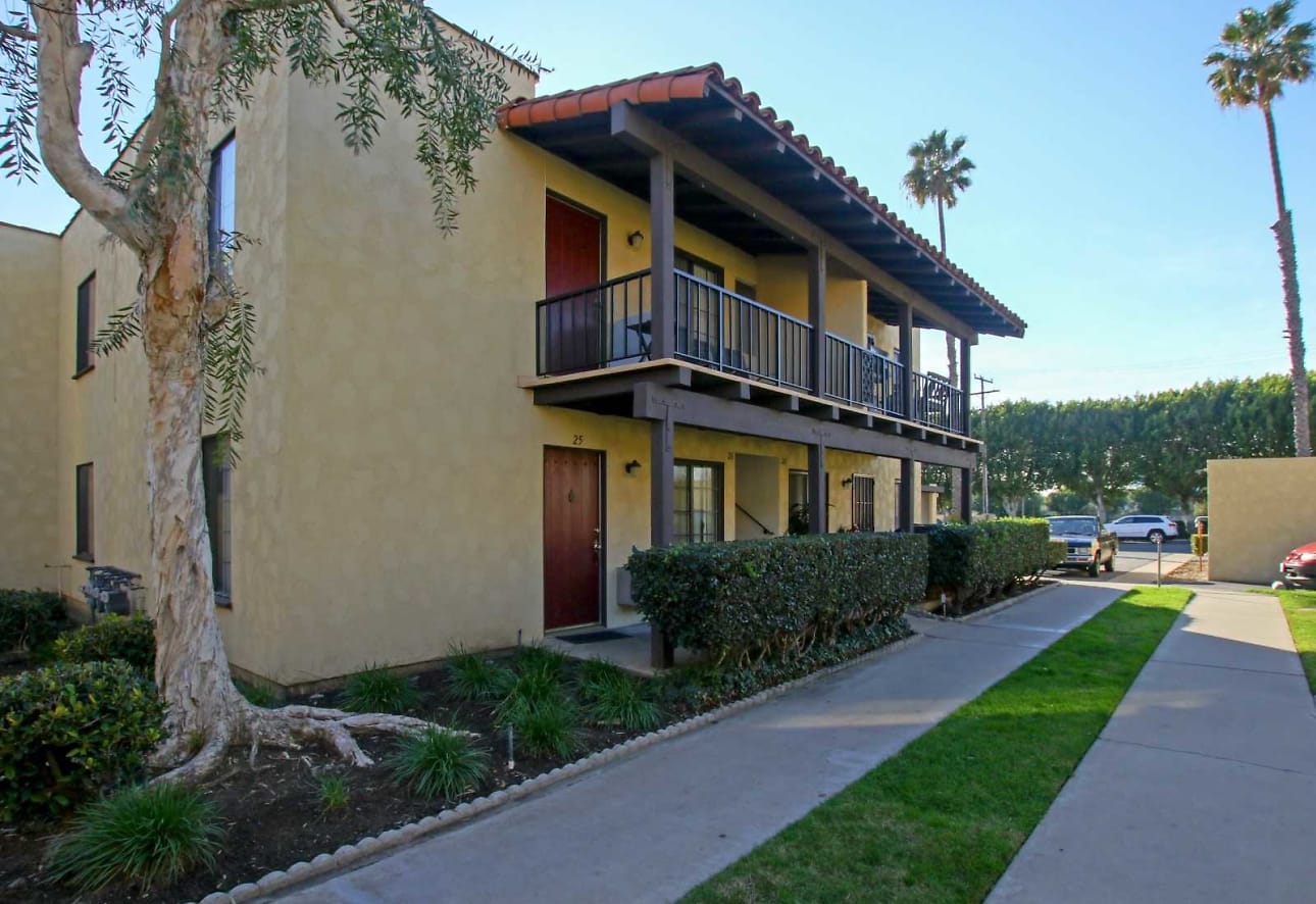 Exterior | Rancho Yorba Apartments