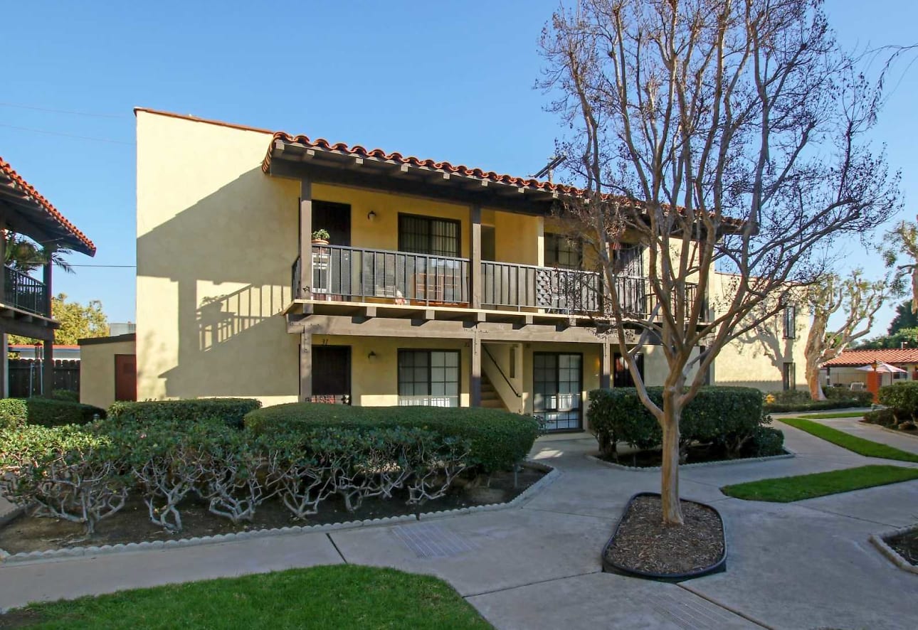 Exterior | Rancho Yorba Apartments