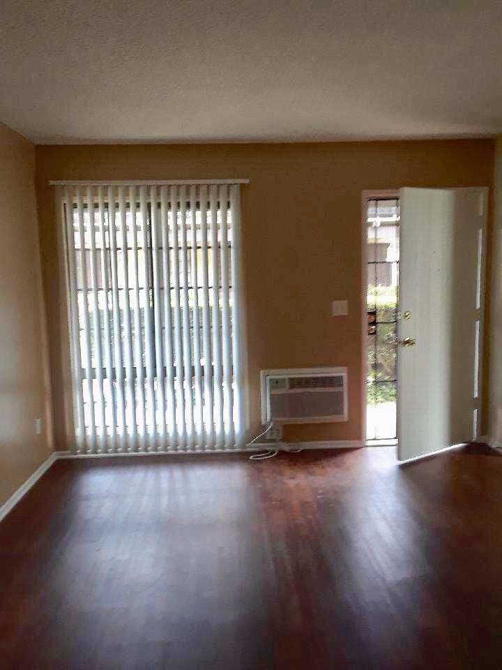 Living Room | Rancho Yorba Apartments