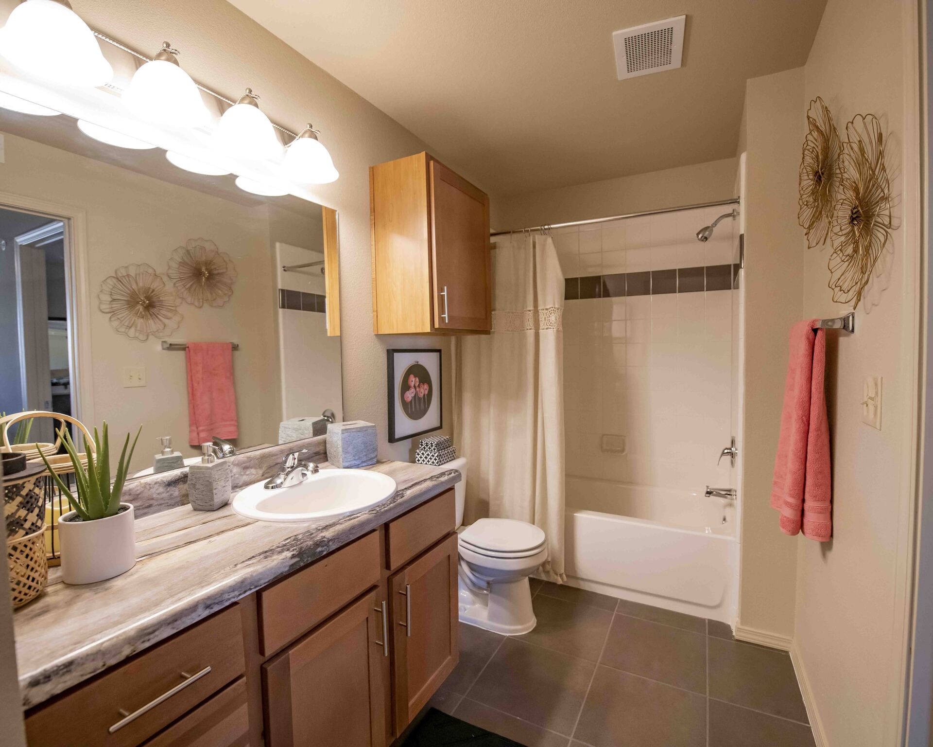 villas at canyon ranch bathroom