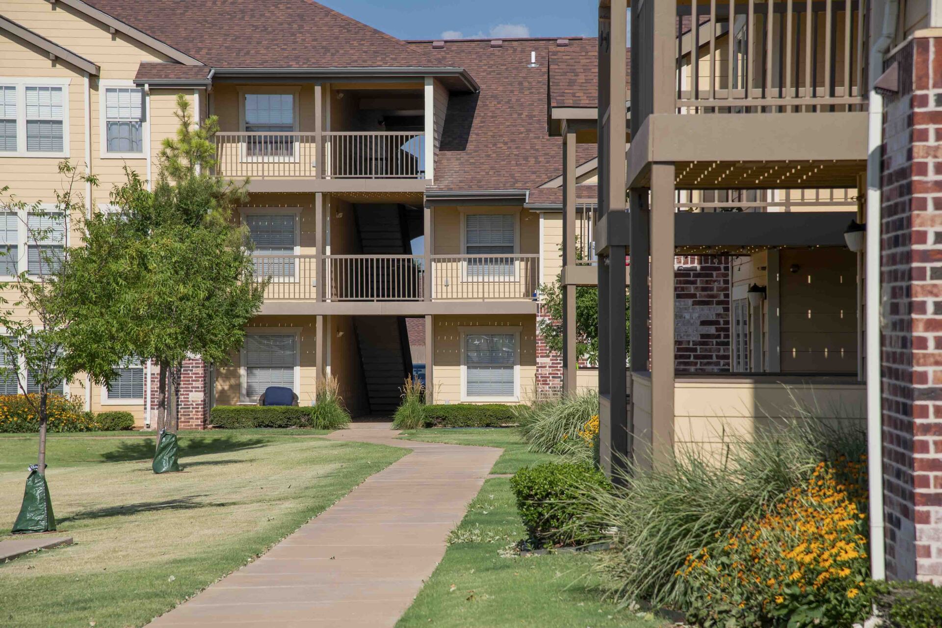 villas at canyon ranch exterior