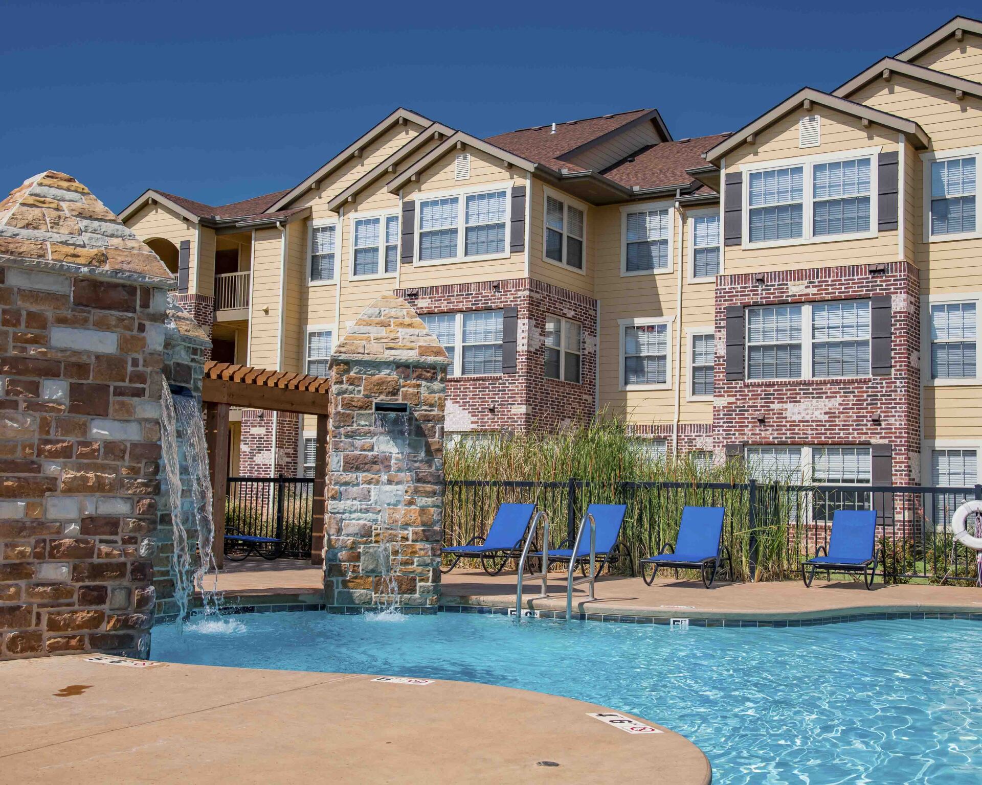 villas at canyon ranch pool