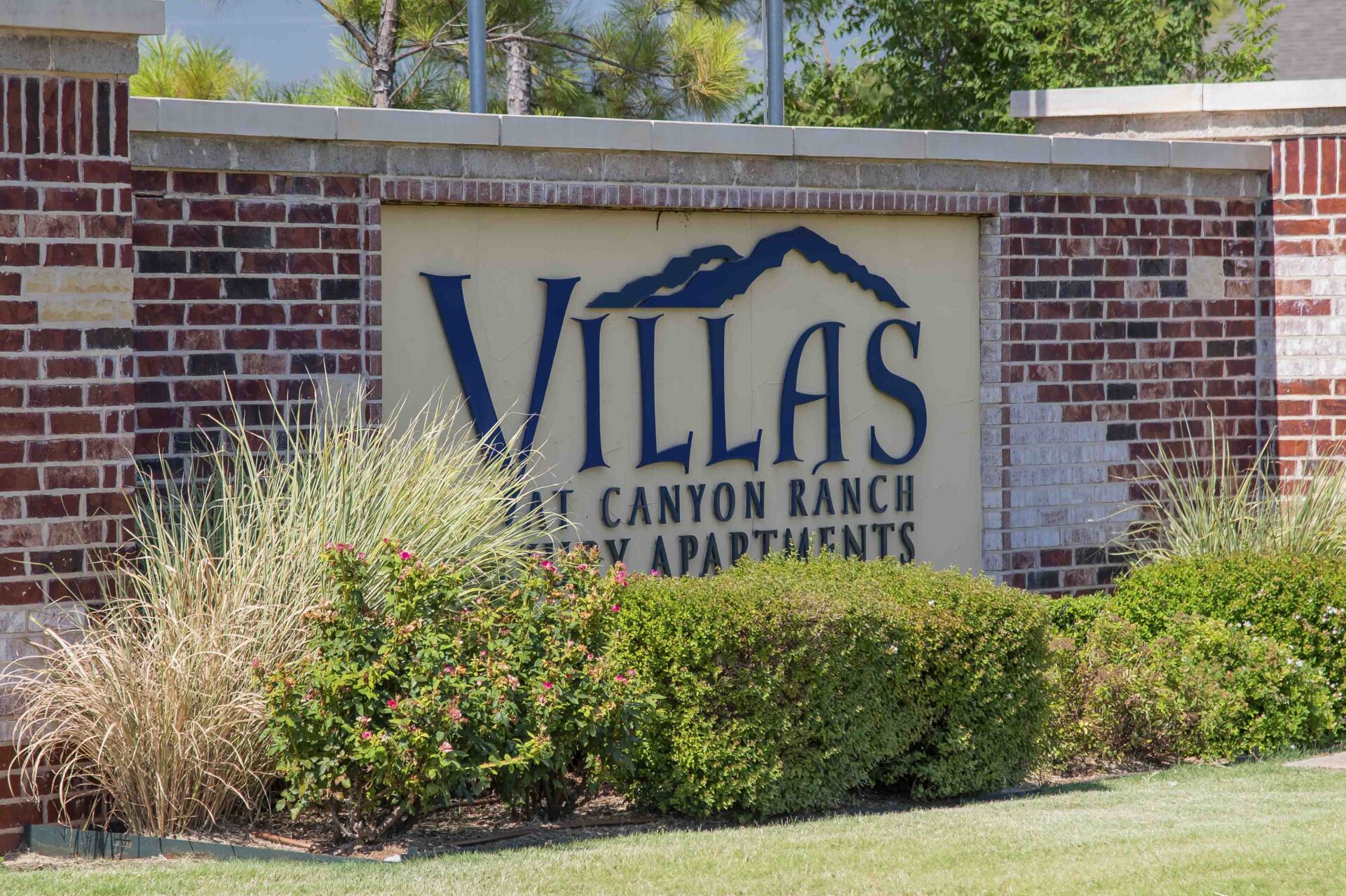 villas at canyon ranch exterior