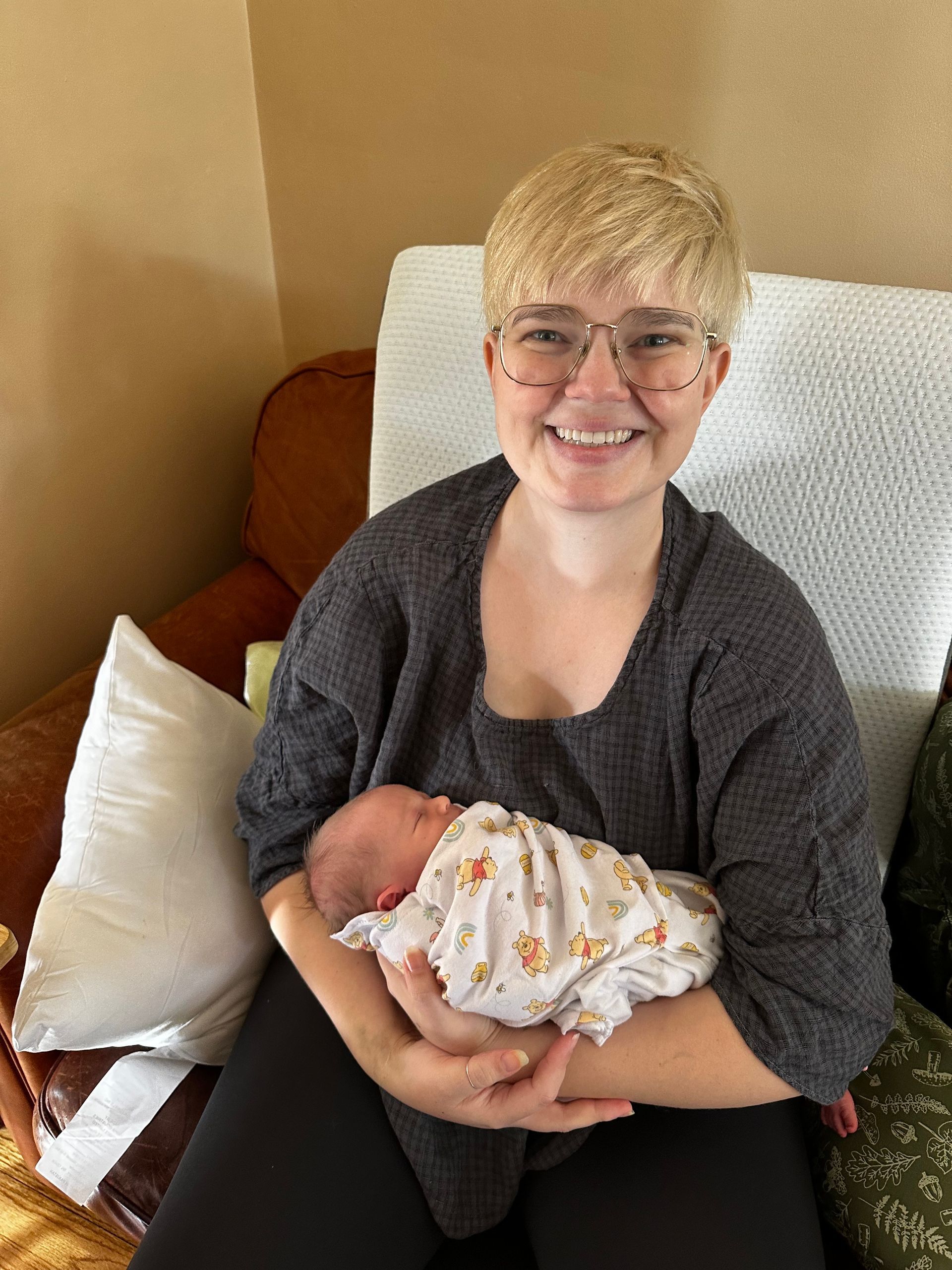 Mother/Birthing Person and Newborn: A Deep Early Connection